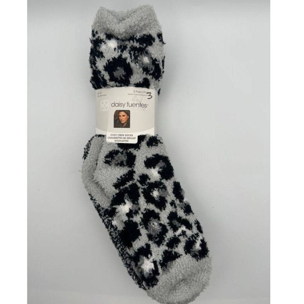 Daisy Fuentes 3 Pair‎ Pack Cozy Crew Socks Gray Black Leopard Animal Print 4-10